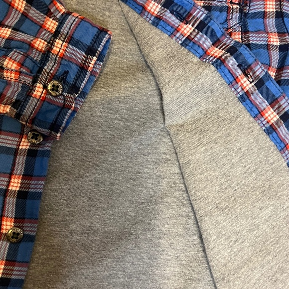 2Years old. TOMMY HILFIGER  Shirts - Picture 5 of 5
